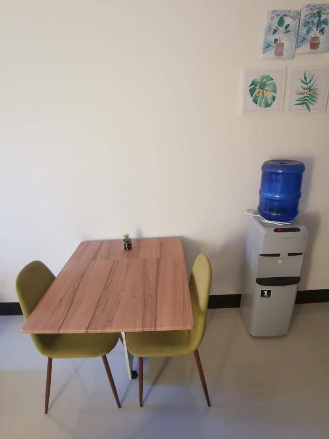 Grand Residences Studio Unit - Walking Distance To It Park Cebu Екстер'єр фото